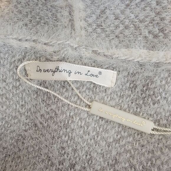 Do Everything in Love Nwot long fuzzy open front cardigan one size Osfm - Picture 7 of 8